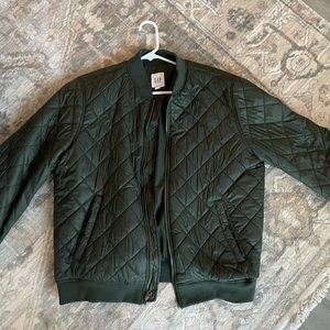 Gap Men’s Green quilted bomber jacket - large